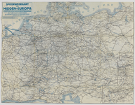 800258 Kaart van het lijnennet van de spoorwegen in Midden-Europa, uitgegeven door de N.V. Nederlandsche Spoorwegen te ...